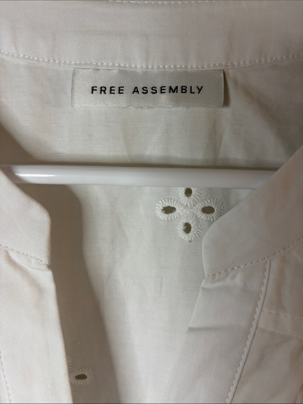 Free Assembly Women's and Women's Plus Cotton Eyelet - Picture 11 of 15